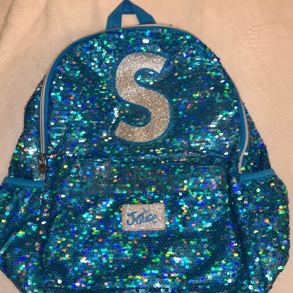 a letter back pack